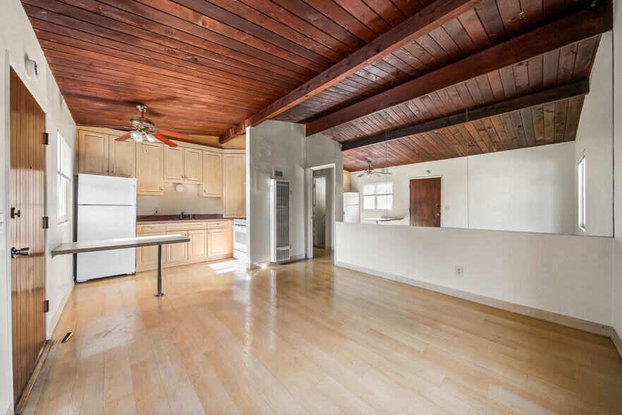 More Photos Of 1011 Laguna St, Santa Barbara Apartments For Sale