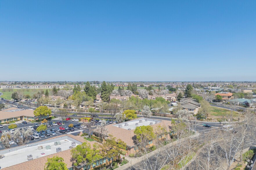 More Photos Of 1191 Central Blvd, Brentwood Medical For Sale