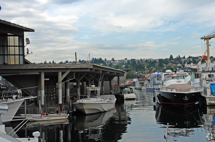 More Photos Of 1080 W Ewing Pl, Seattle Office For Lease