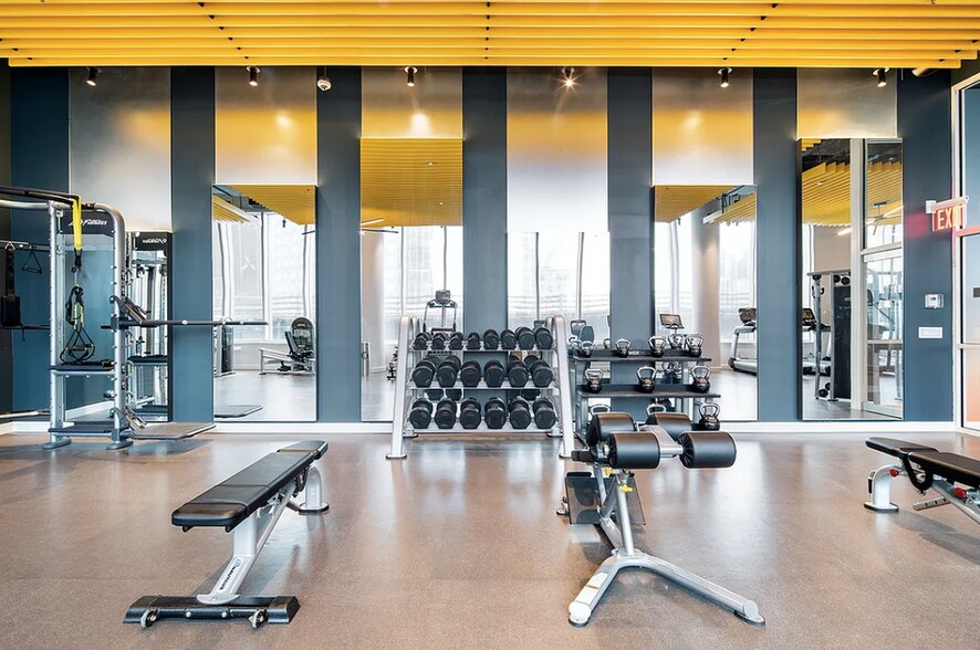 More Photos Of 29-22 Northern Blvd, Long Island City Multifamily For Sale