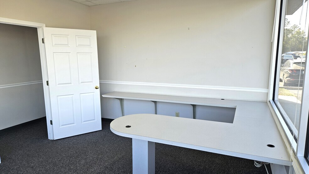 More Photos Of 12130 Us Highway 301 S, Statesboro Freestanding For Lease