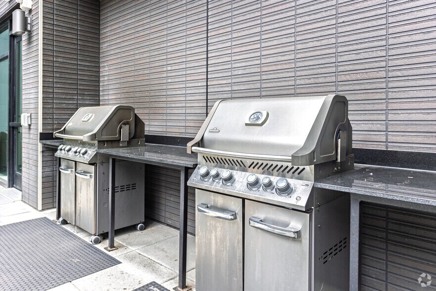 More Photos Of 15311 33rd Ave S, Seatac Apartments For Lease