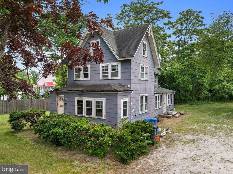 More Photos Of 731 S Main St, West Creek Land For Sale