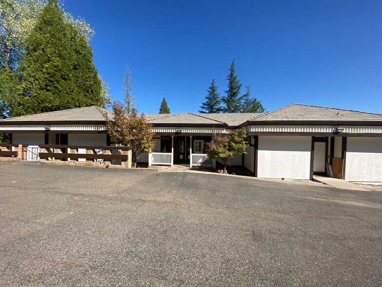 More Photos Of 3150-3152 Gilmore St, Placerville Office For Lease