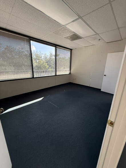 More Photos Of 5899 Whitfield Ave, Sarasota Office For Lease