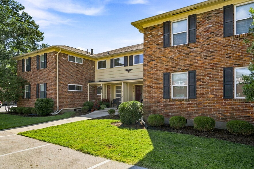 More Photos Of , Louisville Multifamily For Sale