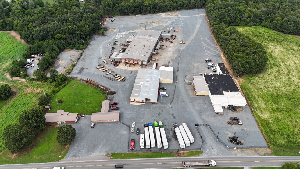 Primary Photo Of 1508 Highway 218 W, Indian Trail Manufacturing For Lease