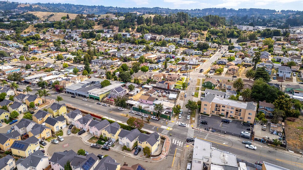 More Photos Of 9370 Macarthur Blvd, Oakland Storefront For Sale