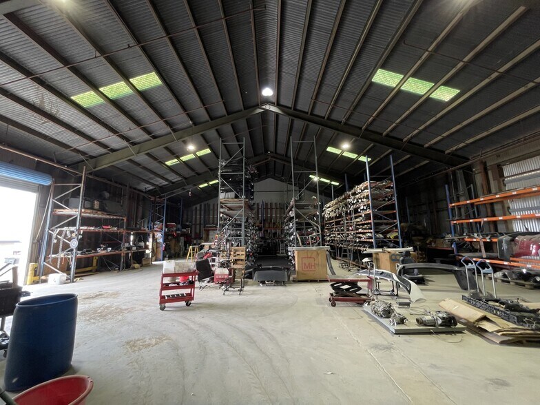 More Photos Of 45761 Division St, Lancaster Warehouse For Sale