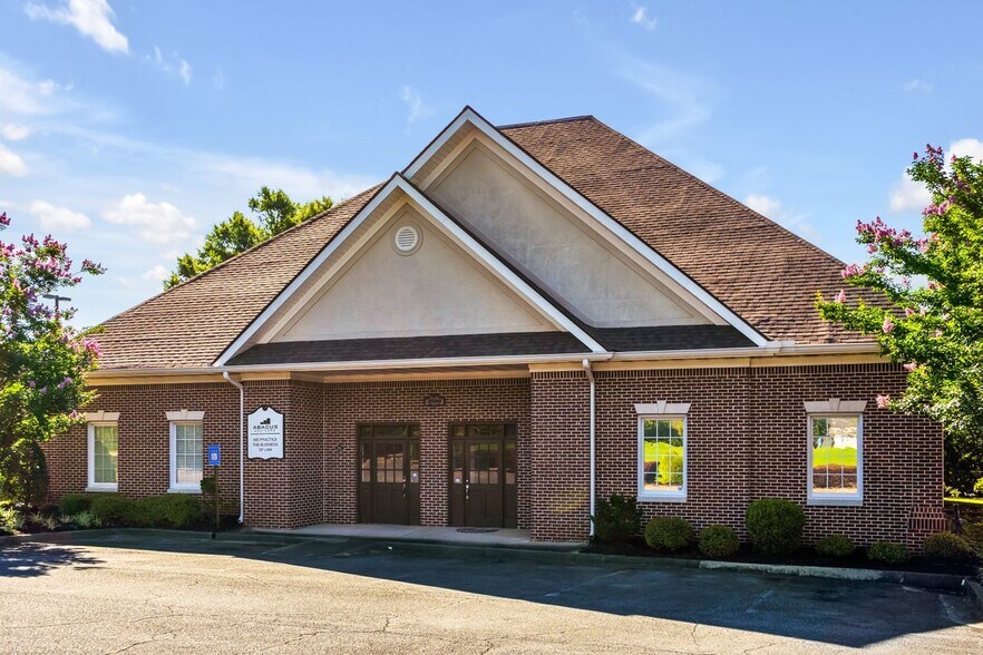 More Photos Of 4385 Kimball Bridge Rd, Alpharetta Medical For Lease
