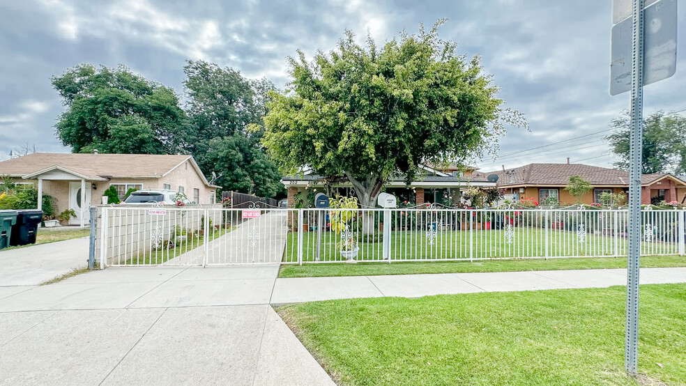 Primary Photo Of 200 N Pasadena Ave, Azusa Apartments For Sale