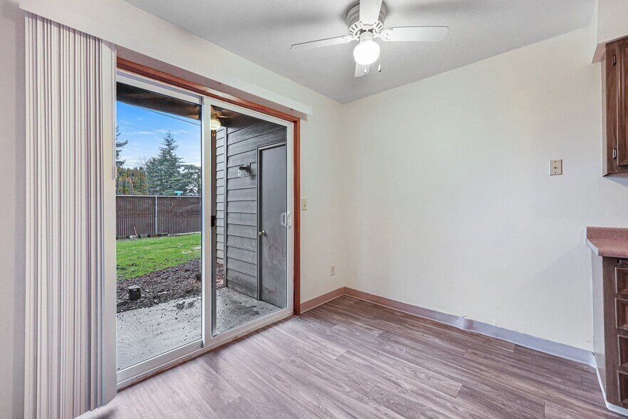 More Photos Of 17726 SE Division St, Portland Apartments For Sale