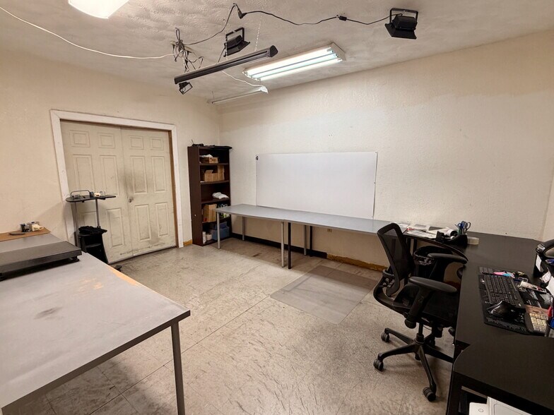 More Photos Of 75 United Dr, Jackson Warehouse For Sale