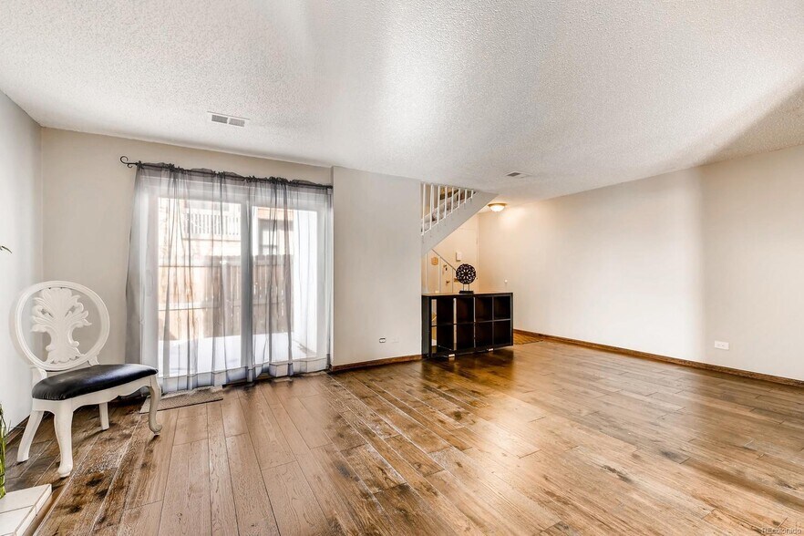 More Photos Of 2805-2901 S Locust St, Denver Apartments For Sale