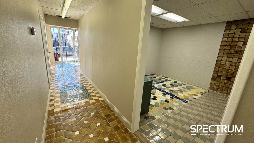 More Photos Of 16021 Arminta St, Van Nuys Warehouse For Sale