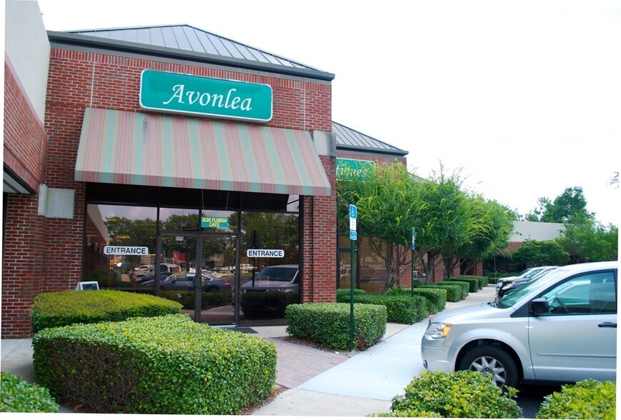 More Photos Of 8081 Philips Hwy, Jacksonville General Retail For Lease