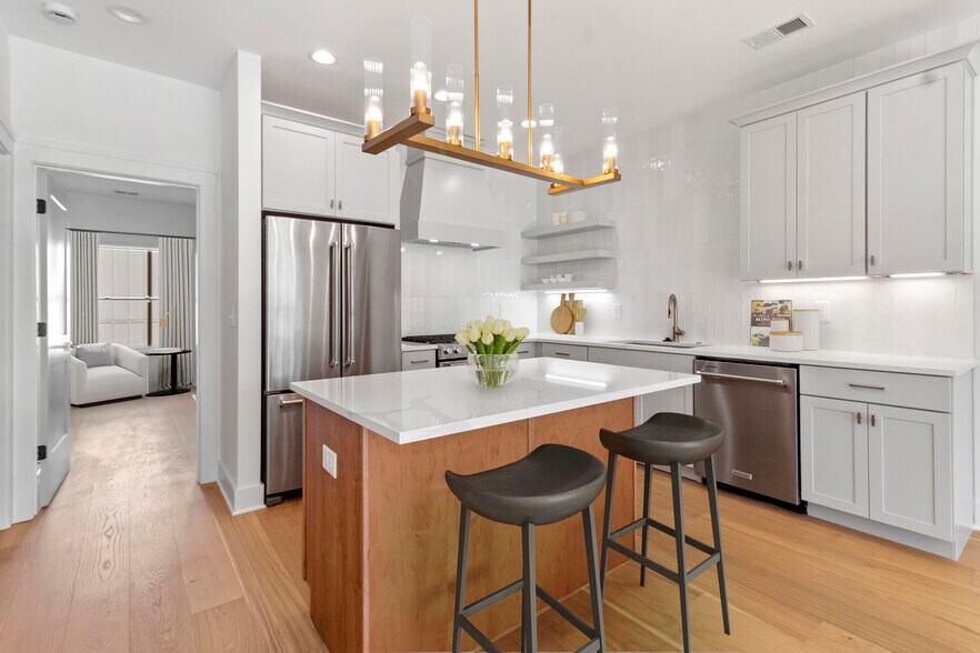 More Photos Of 824 Watts Ln, Nashville Apartments For Sale