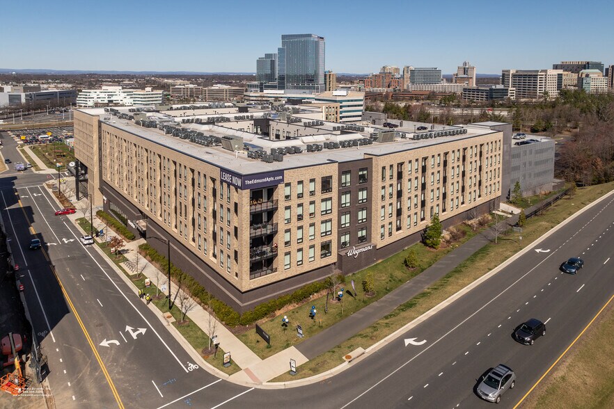 More Photos Of 2025 Fulton Pl, Reston Multifamily For Sale