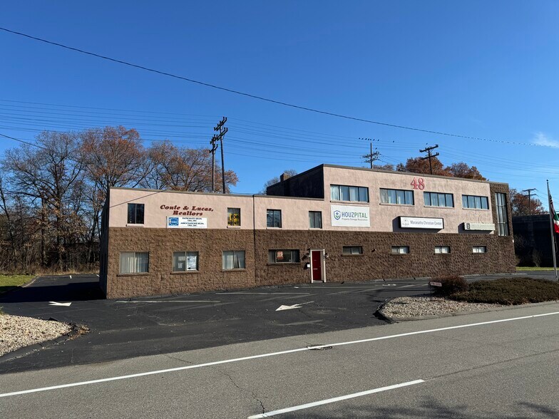 More Photos Of 48 Silas Deane Hwy, Wethersfield Office For Lease