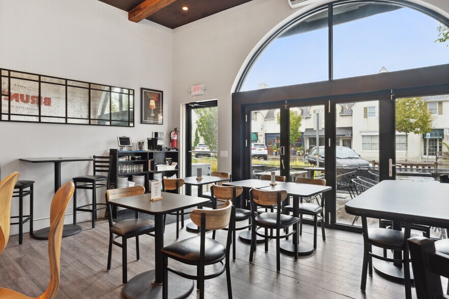 More Photos Of 50-69 Main St, Westhampton Beach Storefront Retail Office For Lease