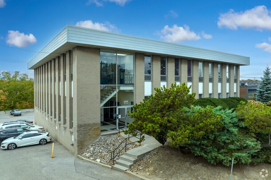 More Photos Of , Toronto Office For Sale