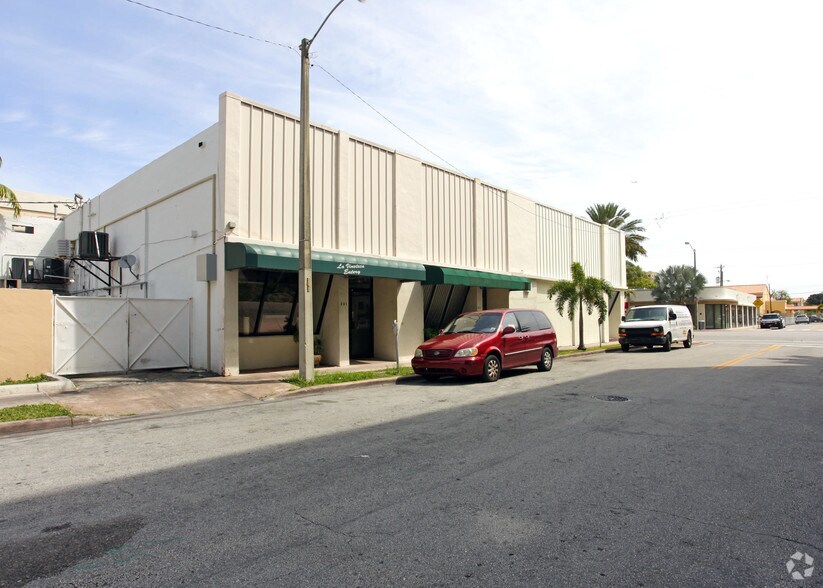 More Photos Of 211-221 Navarre Ave, Coral Gables Restaurant For Lease