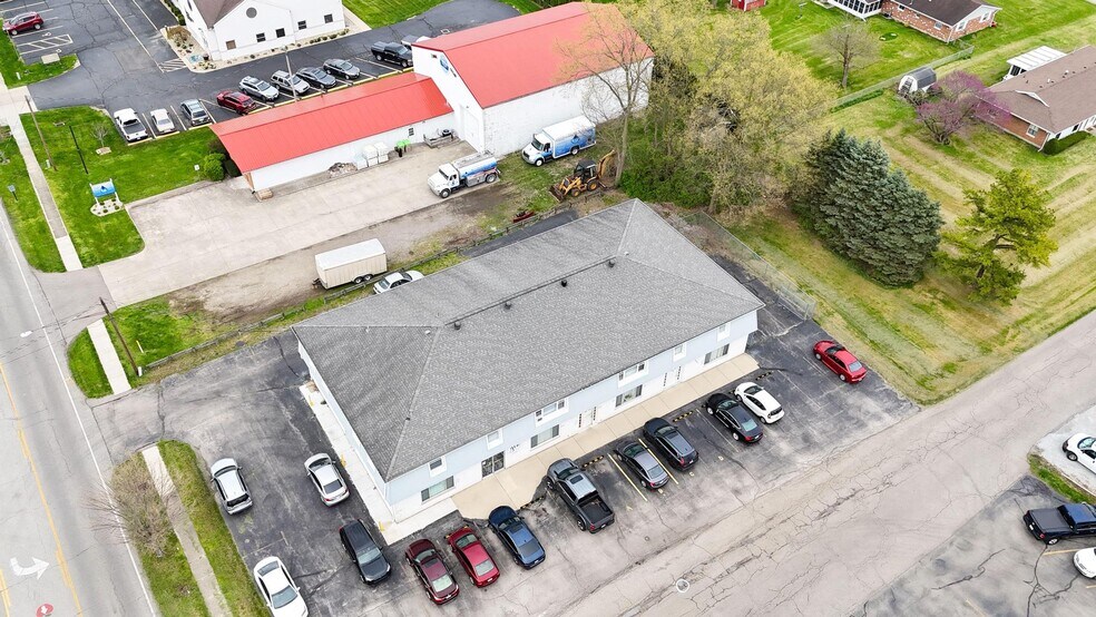 More Photos Of 303 E Main St, Enon Apartments For Sale