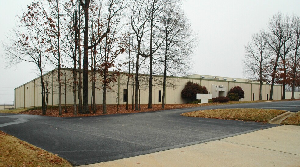 Primary Photo Of 220 Feld Ave, High Point Warehouse For Lease