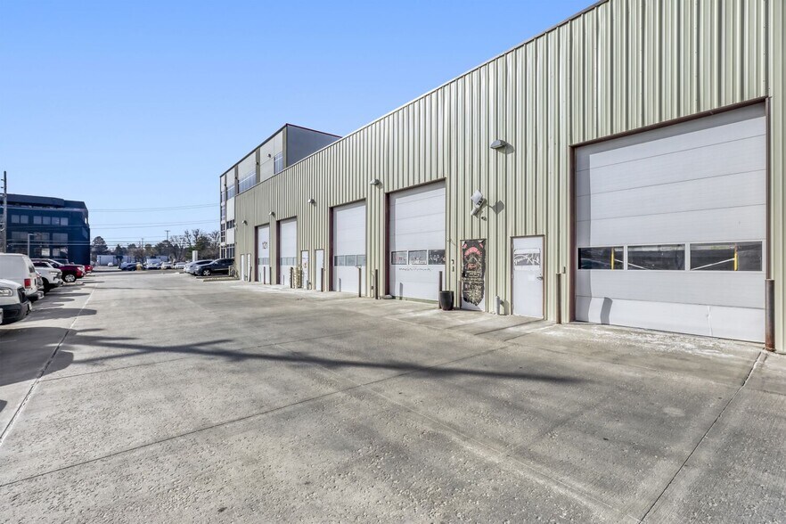 More Photos Of 5925 E Evans Ave, Denver Mixed Retail For Lease