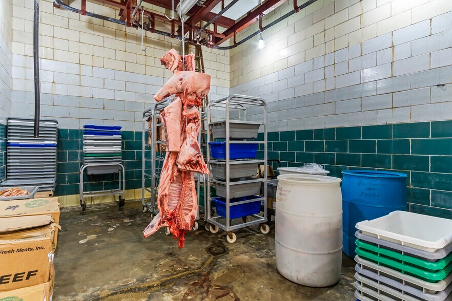 More Photos Of 2983 Cove Mountain Rd, Martinsburg Convenience Store For Sale