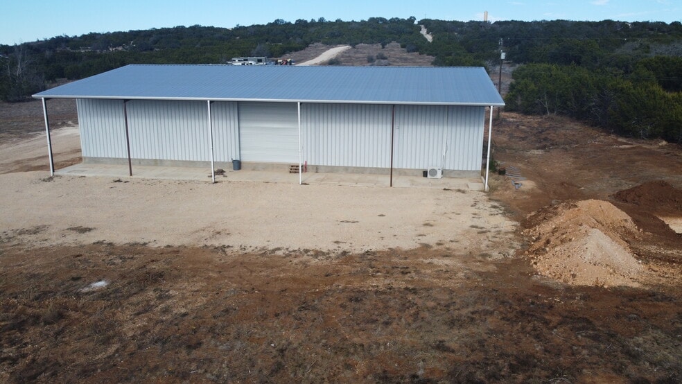 More Photos Of 25819 Ranch Rd, Leander Manufacturing For Sale