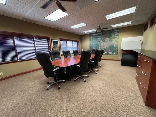 More Photos Of 707 Ridgeview Dr, McHenry Flex For Sale