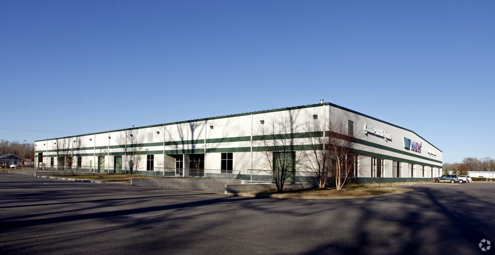 More Photos Of 4025 Seaboard Ct, Portsmouth Industrial For Sale