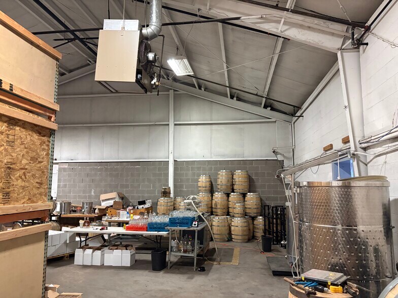 More Photos Of 4200 Milwaukee St, Denver Warehouse For Lease