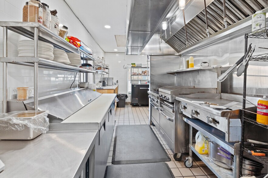 More Photos Of 4645 Main St, Manchester Center Restaurant For Sale