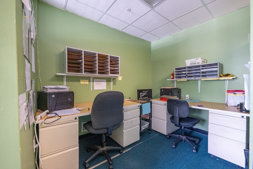 More Photos Of 144 John St, Lakewood Apartments For Sale