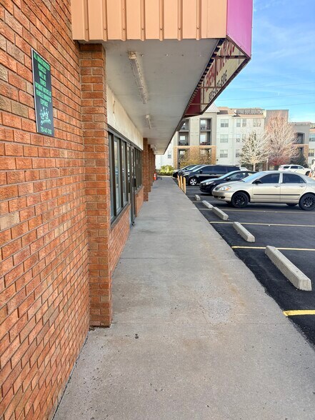 More Photos Of 2199 S Parker Rd, Denver Storefront For Sale