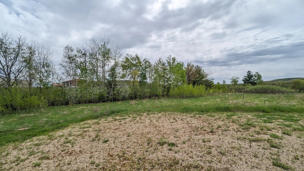 More Photos Of 605 Greenway Ct, Reedsburg Industrial For Sale