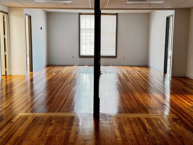 More Photos Of 312 Clematis St, West Palm Beach Loft Creative Space For Sale