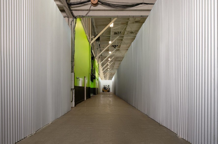 More Photos Of 900 Turnbull Canyon Rd, City Of Industry Warehouse For Lease