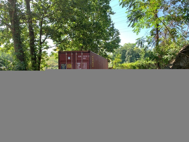 More Photos Of 3199A Albany Post Rd, Buchanan Land For Lease