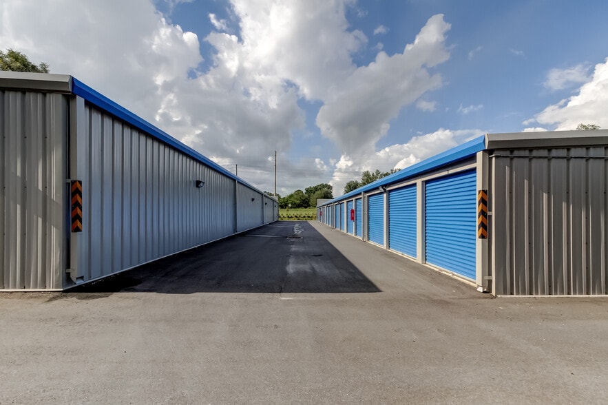More Photos Of 921 E Norvell Bryant Hwy, Hernando Self Storage For Sale