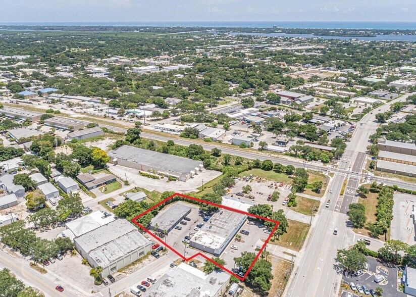More Photos Of 1238-1248 16th St, Vero Beach Storefront For Sale
