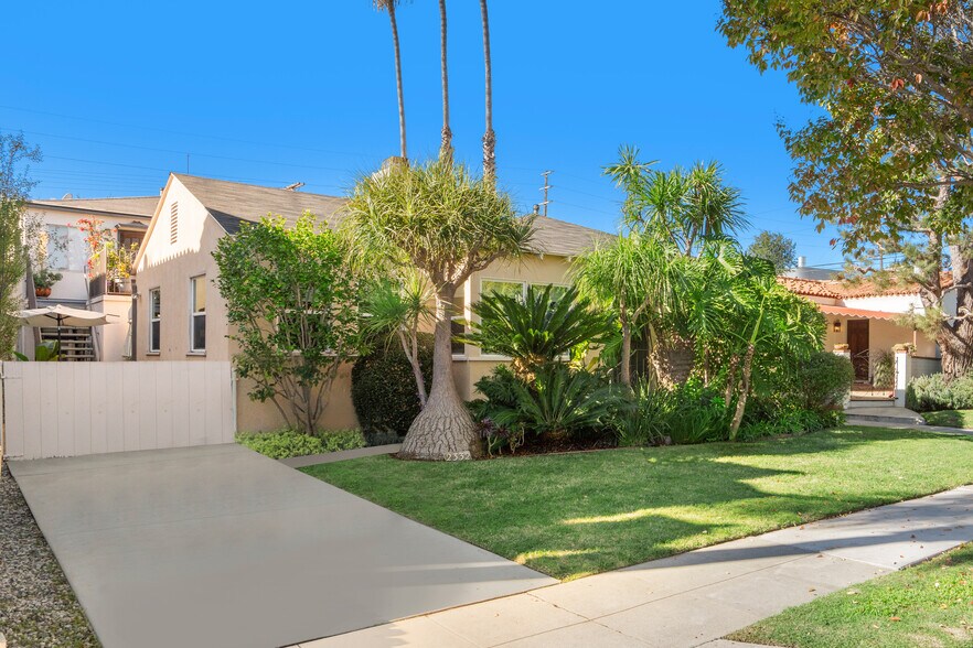 More Photos Of 2332 20th St, Santa Monica Apartments For Sale