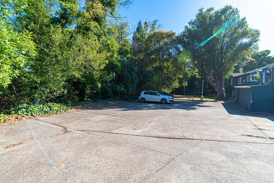 More Photos Of , Santa Rosa Unknown For Sale