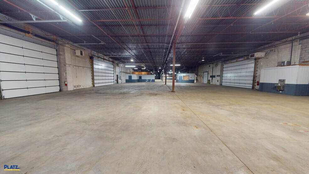 More Photos Of 95 Karago Ave, Youngstown Warehouse For Lease