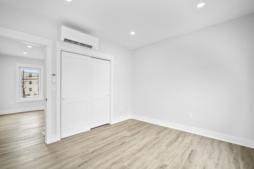 More Photos Of 6-8 Garfield Ave, Revere Apartments For Sale