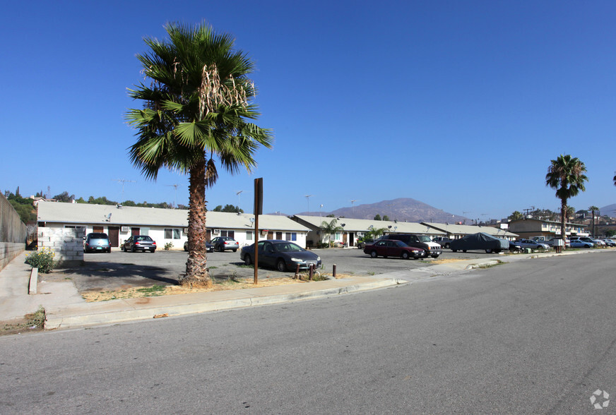 Primary Photo Of 3859 Stobbs Way, Jurupa Valley Apartments For Lease