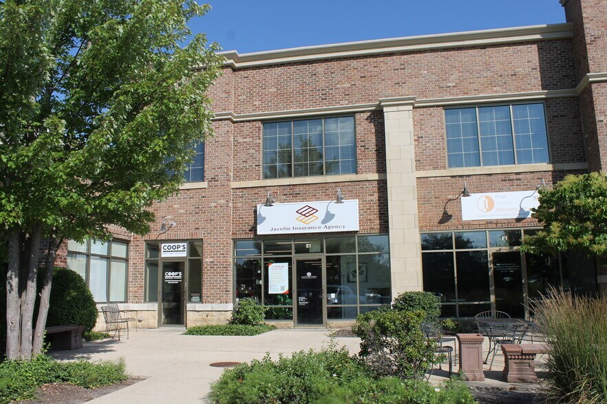 Primary Photo Of 40W222 Lafox Rd, St Charles Medical For Lease