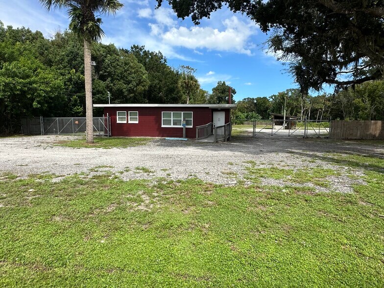 More Photos Of 251 S US Highway 1, Oak Hill Land For Sale